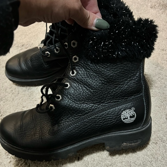 Timberland boots - size 8 preloved - Picture 3 of 6